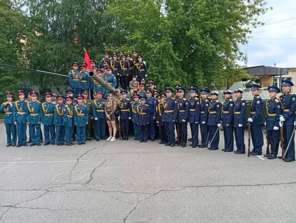 Торжественный выпуск курсантов центра «Патриот» состоялся в Иркутске Торжественный выпуск курсантов центра «Патриот» состоялся в Иркутске