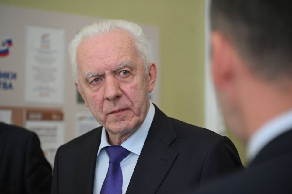 Генпрокурор России начал визит в Свердловскую область с посещения фонда поддержки участников СВО Генпрокурор России начал визит в Свердловскую область с посещения фонда поддержки участников СВО