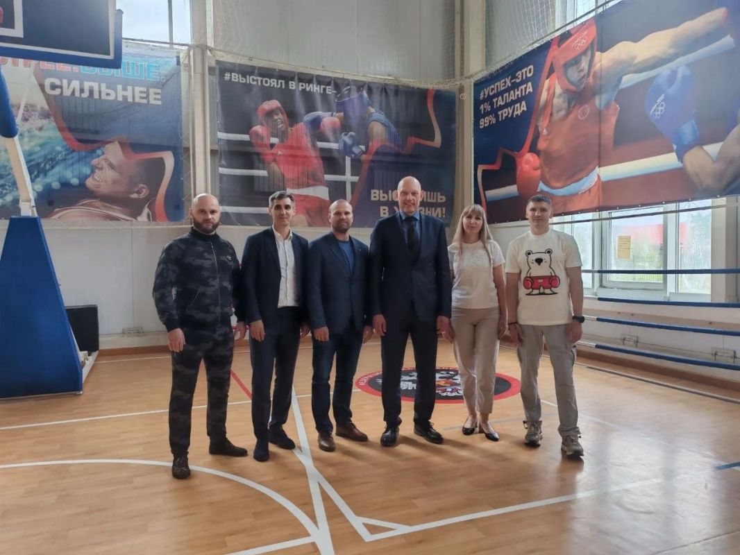 «Бокс в школу»: новый этап спортивной жизни микрорайона Китой!
