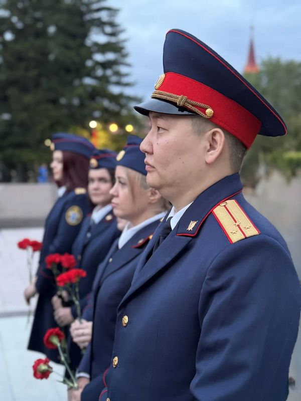 В Иркутске сотрудники СК приняли участие во Всероссийских акциях, приуроченных ко Дню памяти и скорби В Иркутске сотрудники СК приняли участие во Всероссийских акциях, приуроченных ко Дню памяти и скорби