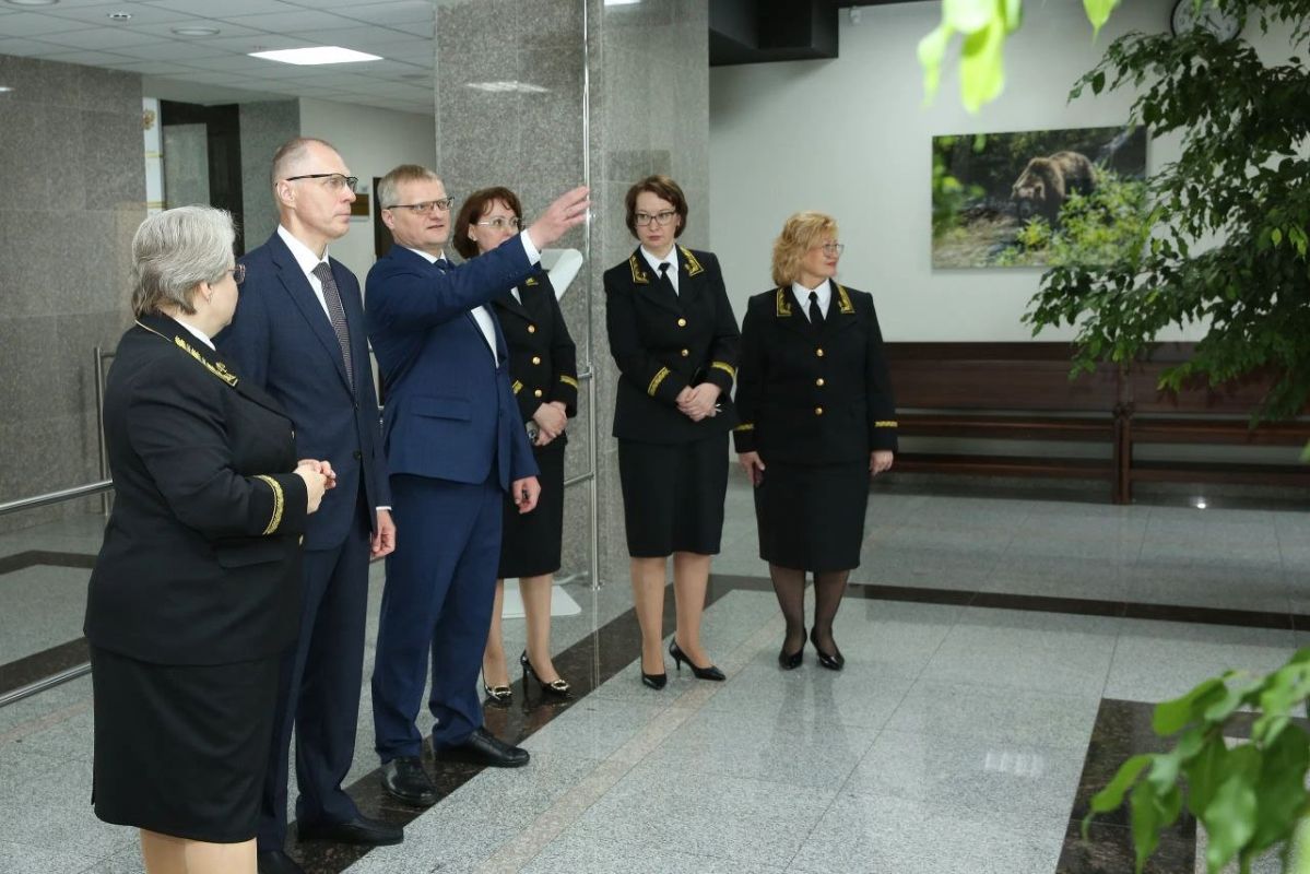 В Иркутске представлен новый председатель областного суда В Иркутске представлен новый председатель областного суда