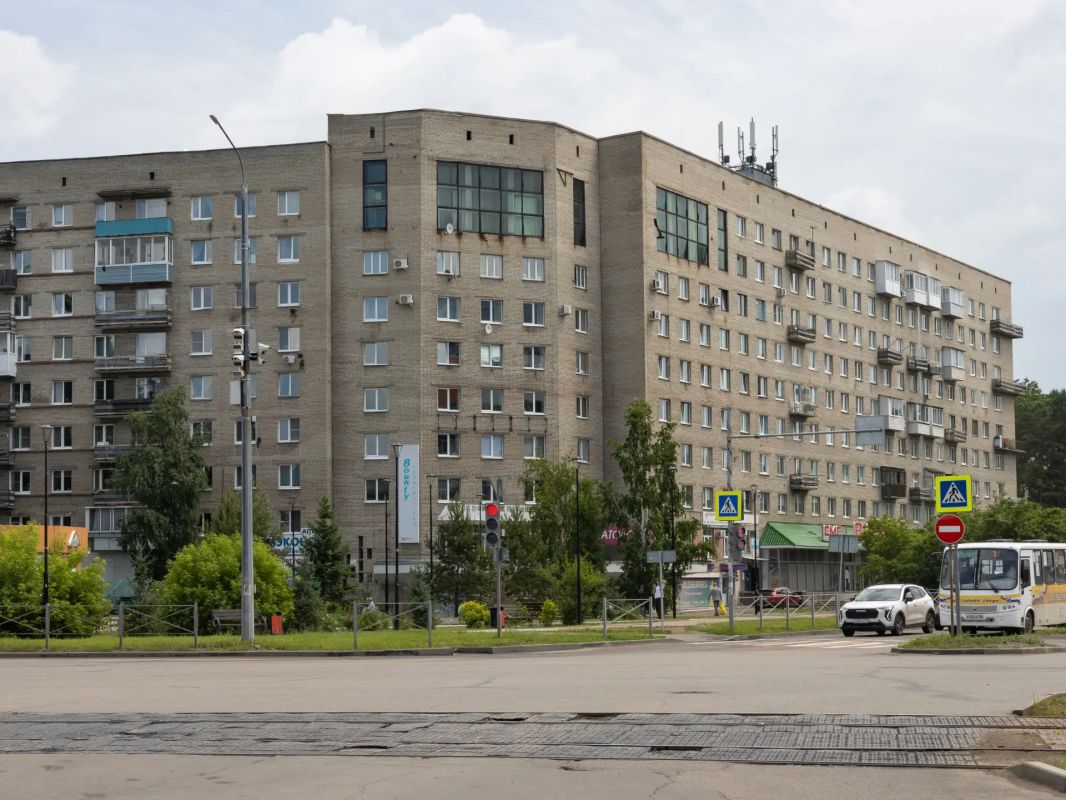 Сейчас Ангарск украшают уже и 16-этажные дома, а знаете ли вы, что первые девятиэтажки появились в городе в 1967 году Сейчас Ангарск украшают уже и 16-этажные дома, а знаете ли вы, что первые девятиэтажки появились в городе в 1967 году