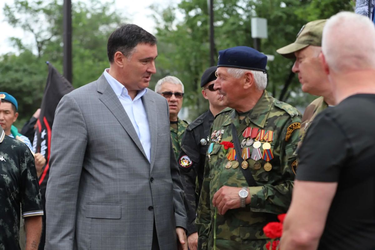 Руслан Болотов: День ветеранов боевых действий отмечают в нашей стране сегодня Руслан Болотов: День ветеранов боевых действий отмечают в нашей стране сегодня