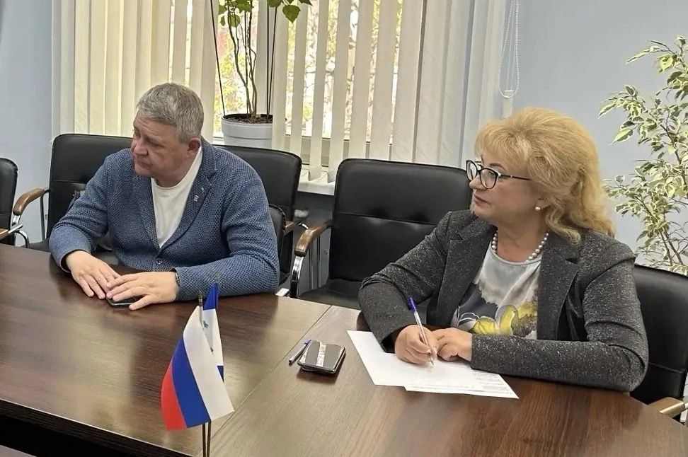 Депутат ЗС Галина Кудрявцева провела встречи с жителями посёлков Молодёжный и Листвянка Иркутского округа