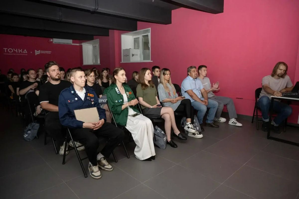 Первая смена трудовых отрядов подростков стартовала в Иркутске Первая смена трудовых отрядов подростков стартовала в Иркутске
