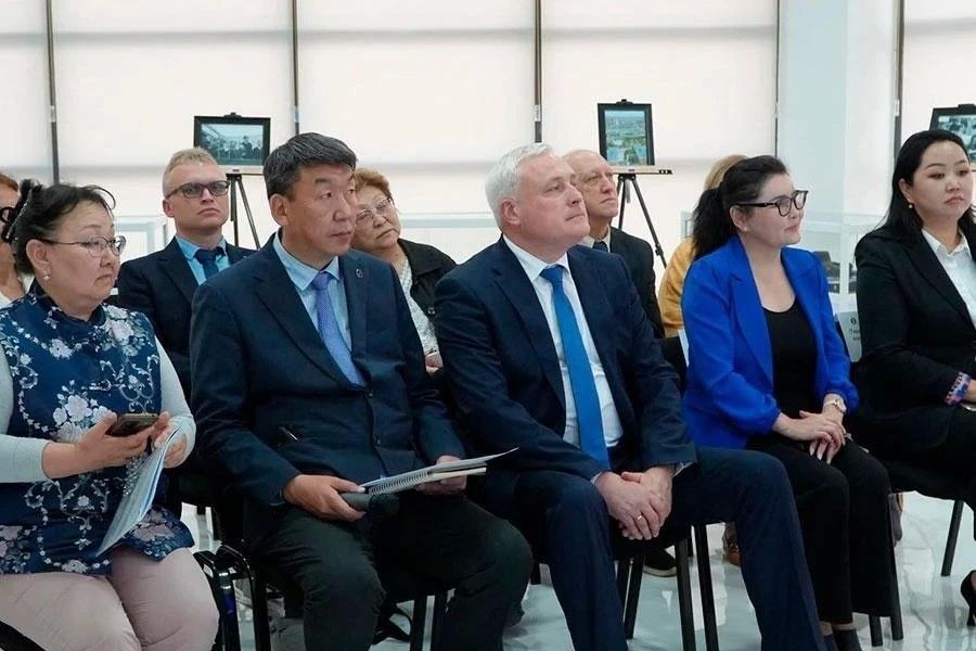 Историко-документальная выставка «Архитектурные сокровища России и Монголии: диалоги традиций» откроется в Иркутске в сентябре Историко-документальная выставка «Архитектурные сокровища России и Монголии: диалоги традиций» откроется в Иркутске в сентябре
