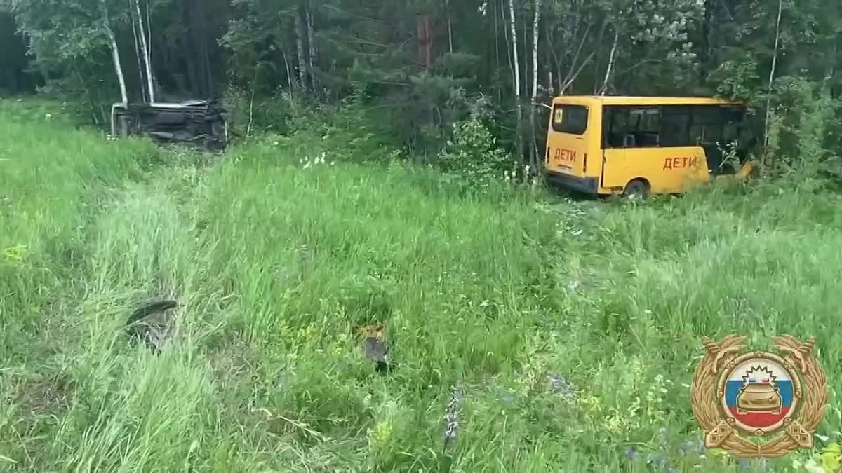 В Тайшетском округе Госавтоинспекция разбирается в обстоятельствах ДТП с участием школьного автобуса