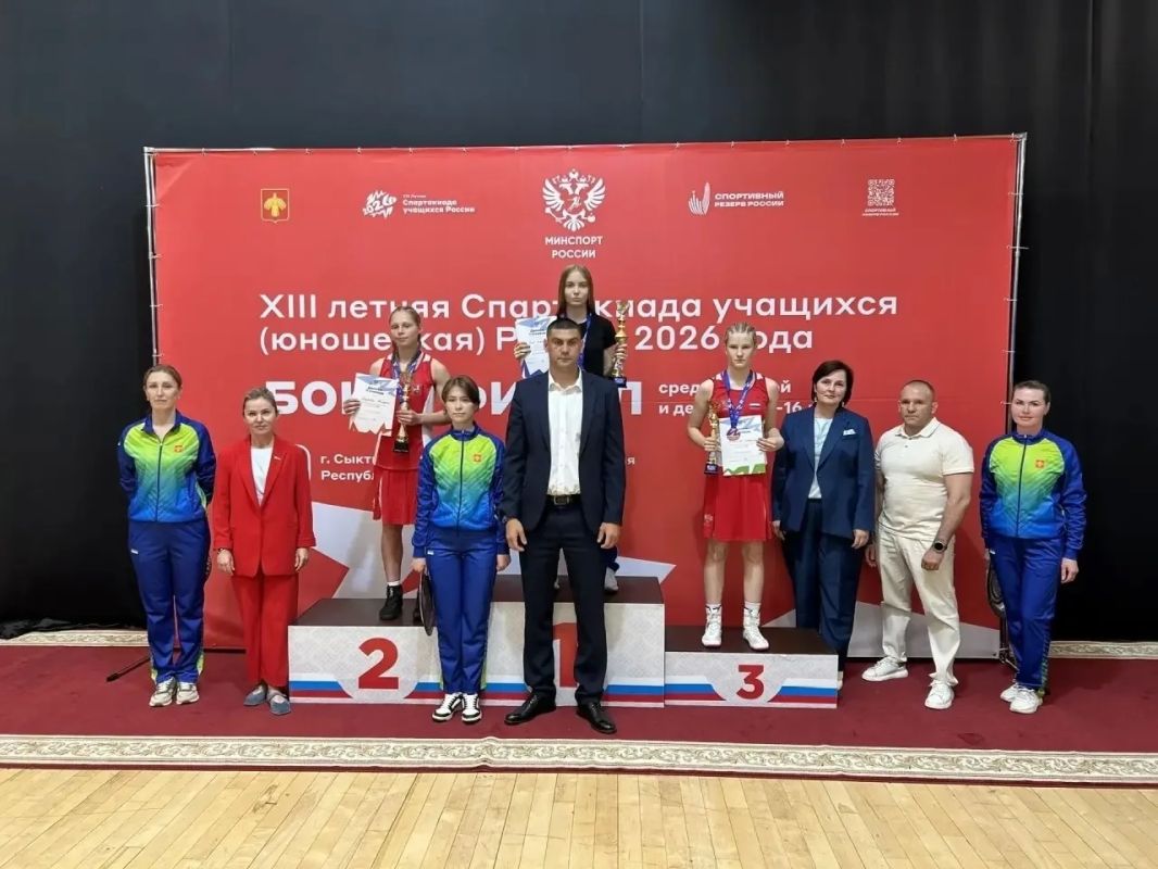 Спортсмены Иркутской области выиграли четыре медали на финальных соревнованиях по боксу XIII летней Спартакиады учащихся России среди юношей и девушек 15-16 лет Спортсмены Иркутской области выиграли четыре медали на финальных соревнованиях по боксу XIII летней Спартакиады учащихся России среди юношей и девушек 15-16 лет