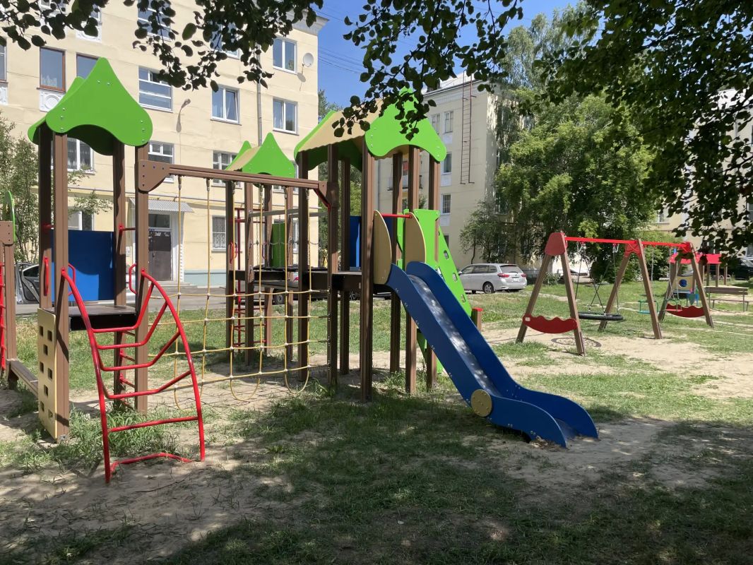 Руководители округа проверили ход работ по партийному проекту «Есть Решение»