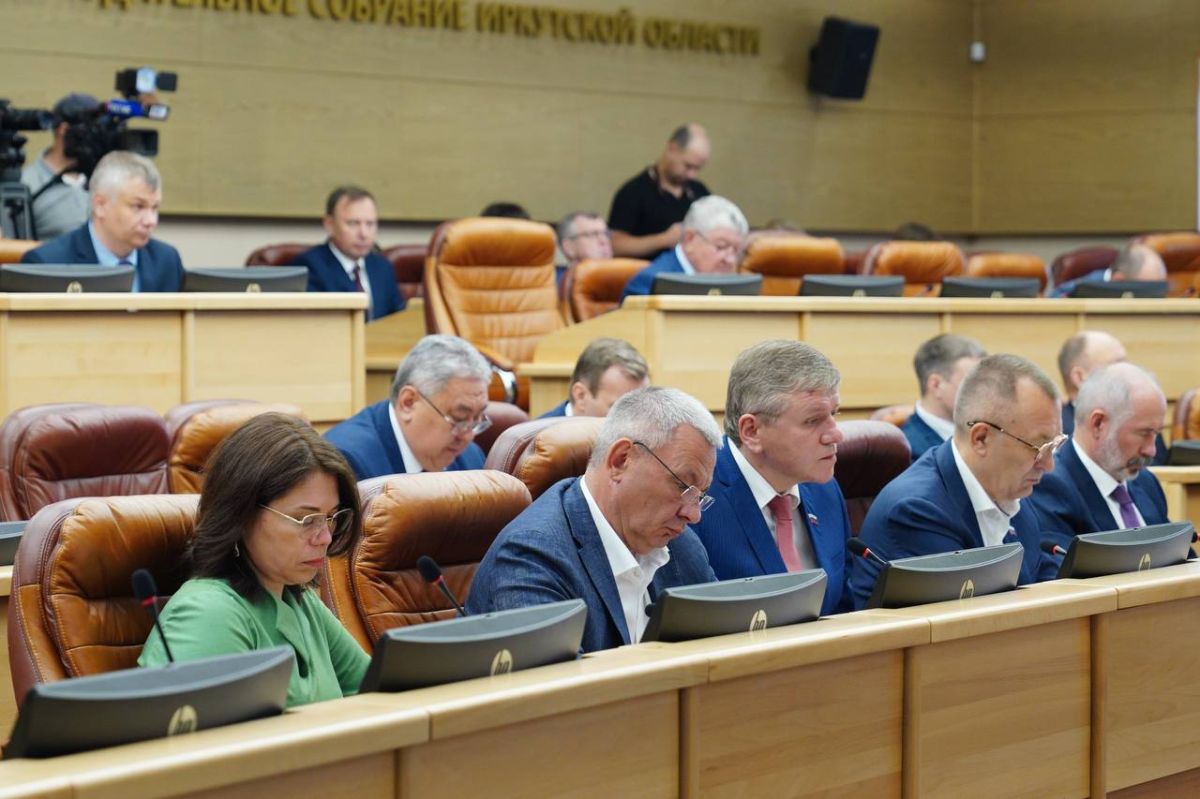 Депутатский час: транспортное обеспечение жителей Иркутской области требует системных решений Депутатский час: транспортное обеспечение жителей Иркутской области требует системных решений