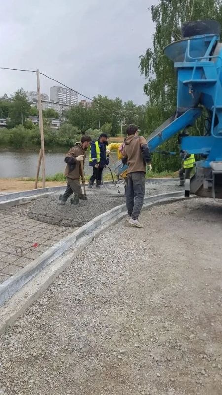Благоустройство парка отдыха «Караси» продолжается в Иркутске Благоустройство парка отдыха «Караси» продолжается в Иркутске
