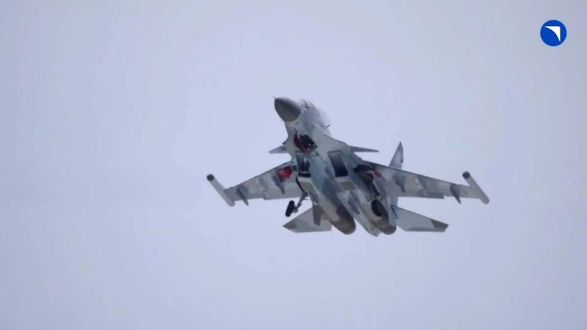 Иркутский авиазавод передал Минобороны новую партию истребителей Су-30СМ2