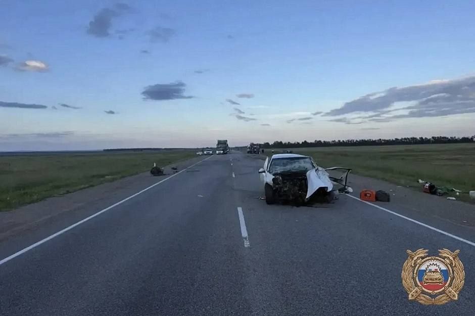 Трое взрослых и двое маленьких детей пострадали в ДТП в Усольском районе