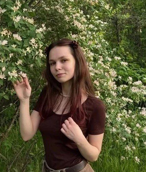 «Не мыла голову перед экзаменом и положила в туфлю пятак» — это не шутка, а настоящий ритуал на удачу 300-балльницы из Иркутской области
