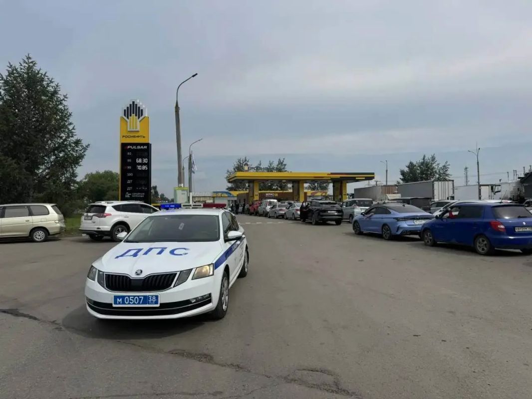Ситуацию с топливом в Иркутской области обсудили на оперативном штабе Ситуацию с топливом в Иркутской области обсудили на оперативном штабе
