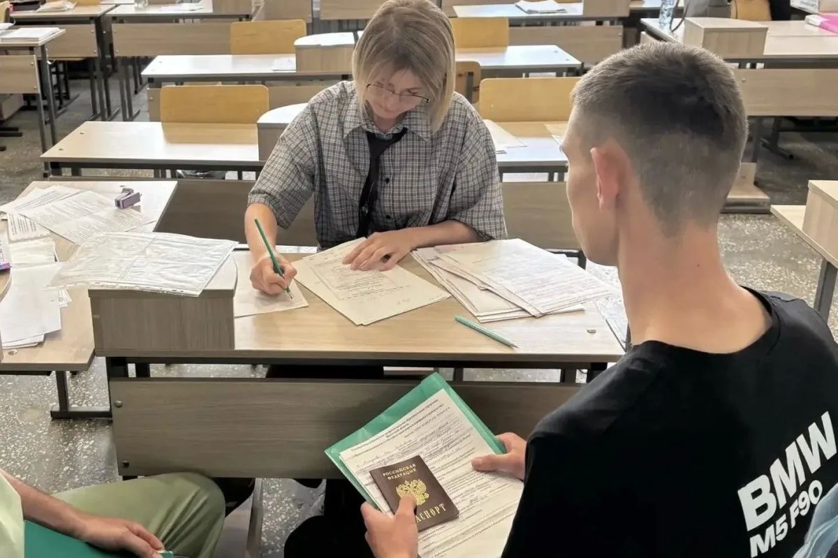 Продолжается прием на обучение по программам федерального проекта «Профессионалитет» нацпроекта «Молодежь и дети» Продолжается прием на обучение по программам федерального проекта «Профессионалитет» нацпроекта «Молодежь и дети»