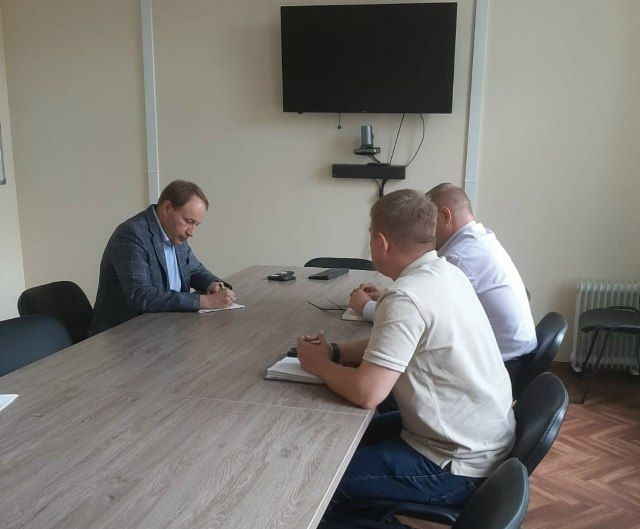 Алексей Распутин обсудил с подрядчиками ход работ по проектированию капиталоёмких дорожных объектов Иркутска