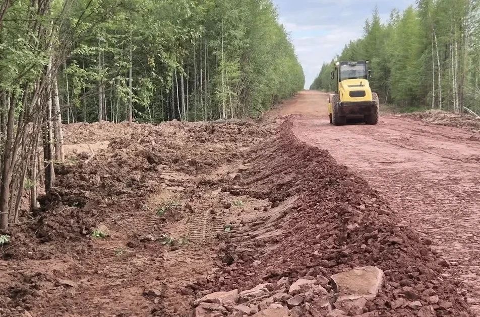 Министр транспорта и дорожного хозяйства Приангарья Максим Лобанов лично проехал на автомобиле от Иркутска до Киренска