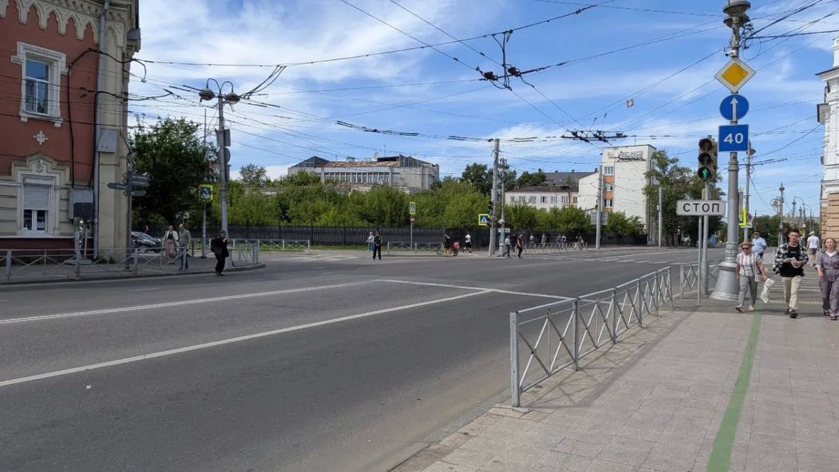 Тем временем в Иркутске начали собираться пробки Тем временем в Иркутске начали собираться пробки