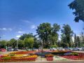 Доброе утро, Иркутск!. Клумба у памятника Ю. А. Гагарину