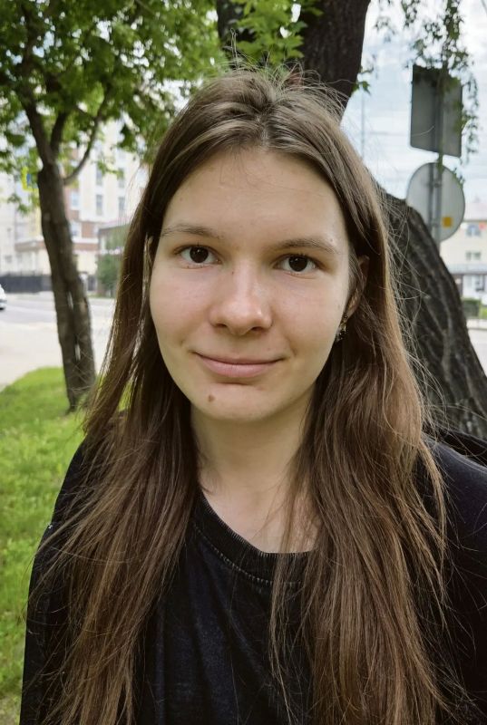 Арина Минаева, ученица девятого класса школы № 14:
