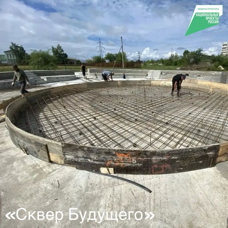 Руслан Болотов: В парках и скверах, которые создаём в этом году по президентскому проекту «Формирование комфортной городской среды» нацпроекта «Инфраструктура для жизни», уже прослеживаются очертания благоустройства