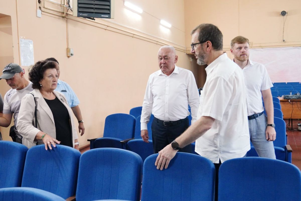 Благоустройство, культура и сохранение памяти о защитниках Отечества – такие проекты сегодня выбирают жители Боханского и Осинского районов Благоустройство, культура и сохранение памяти о защитниках Отечества – такие проекты сегодня выбирают жители Боханского и Осинского районов