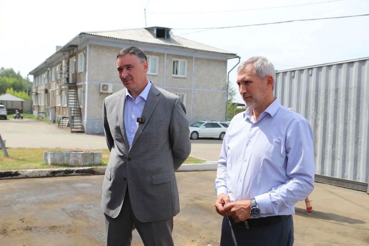 Мэр Руслан Болотов встретился с коллективом «Иркутскавтодора» Мэр Руслан Болотов встретился с коллективом «Иркутскавтодора»