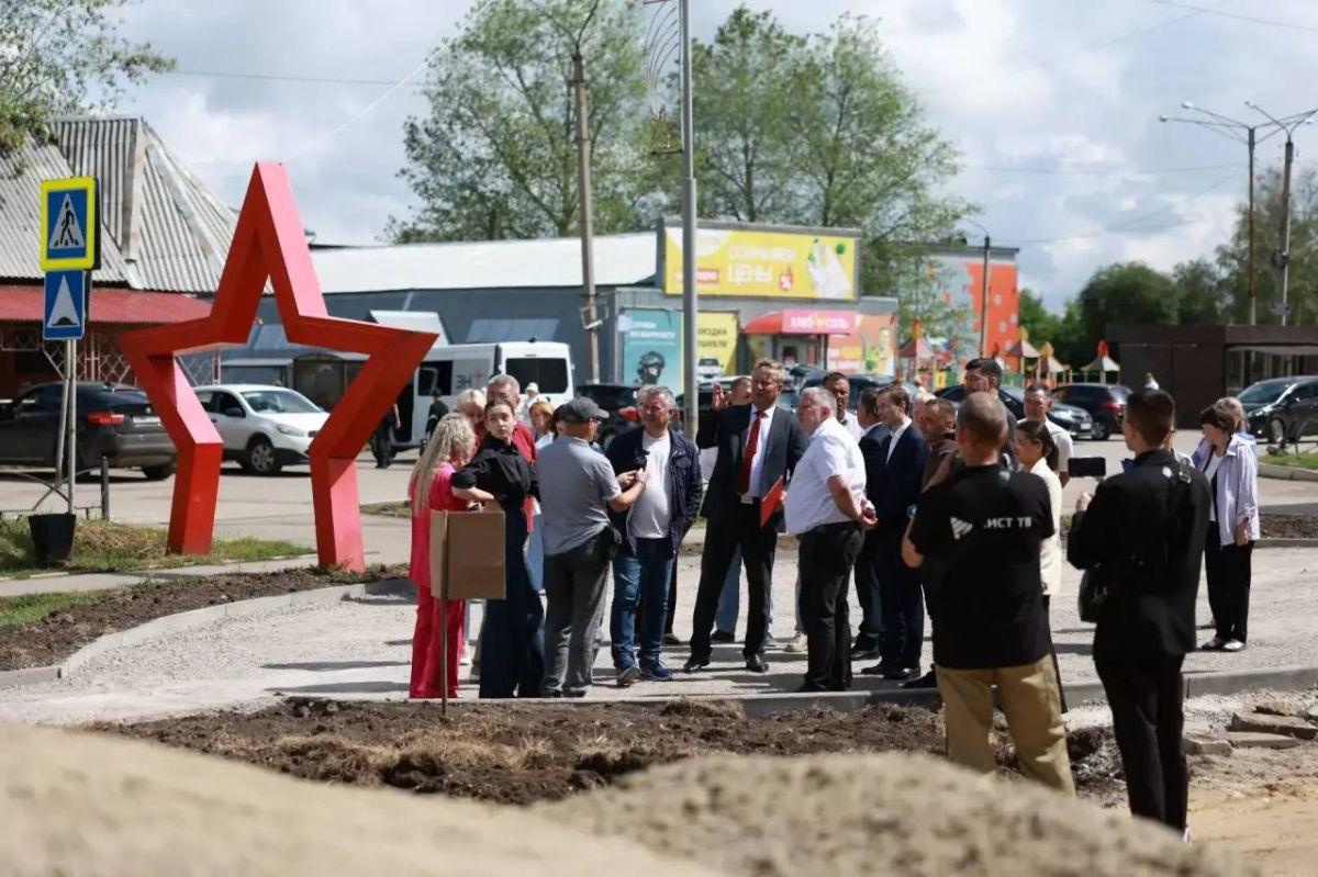 Общественные пространства Михайловки преображаются благодаря нацпроекту Общественные пространства Михайловки преображаются благодаря нацпроекту