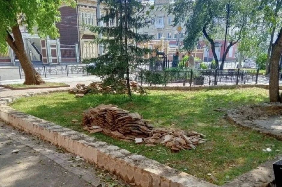 А вы знали, что в Иркутске есть сквер «Кошка»? Ну или что он называется именно так А вы знали, что в Иркутске есть сквер «Кошка»? Ну или что он называется именно так