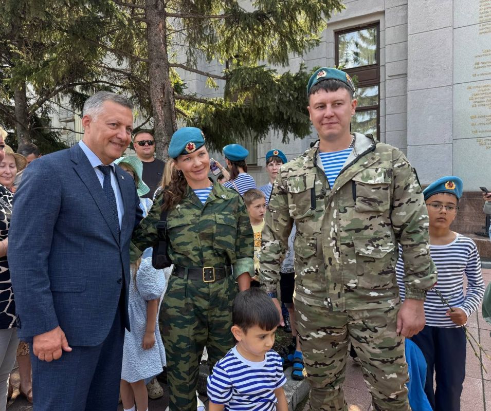 День ВДВ: символ отваги и несгибаемой силы духа День ВДВ: символ отваги и несгибаемой силы духа