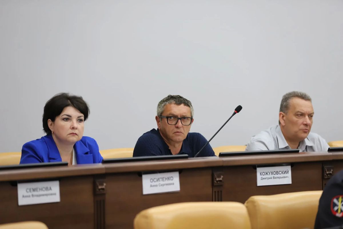 Руслан Болотов: Провели заседание совета по противодействию коррупции и межведомственной комиссии по профилактике правонарушений вместе с коллегами, представителями МУ МВД России «Иркутское», МЧС Руслан Болотов: Провели заседание совета по противодействию коррупции и межведомственной комиссии по профилактике правонарушений вместе с коллегами, представителями МУ МВД России «Иркутское», МЧС