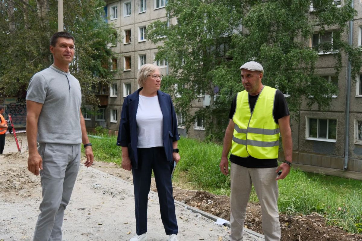 От идеи жителей до новой аллеи: в микрорайоне Юбилейном благоустраивают общественное пространство От идеи жителей до новой аллеи: в микрорайоне Юбилейном благоустраивают общественное пространство