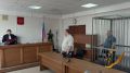 Неадеквата, который гонялся с ножом за школьницами в Иркутске, отправили под домашний арест на два месяца