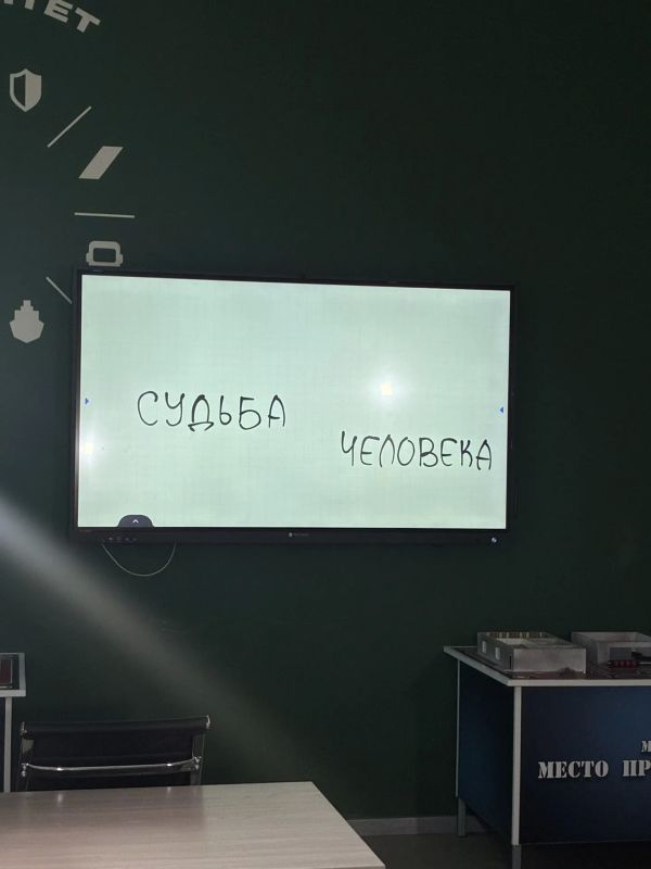 Краповый берет, боевое прошлое и новая цель — привить молодёжи духовнонравственные ориентиры Краповый берет, боевое прошлое и новая цель — привить молодёжи духовнонравственные ориентиры