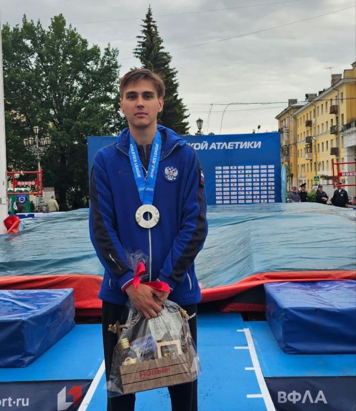 Спортсмены Иркутской области стали победителями и призёрами командного чемпионата России по лёгкой атлетике, который с 7 по 9 августа проходил в Краснодаре Спортсмены Иркутской области стали победителями и призёрами командного чемпионата России по лёгкой атлетике, который с 7 по 9 августа проходил в Краснодаре