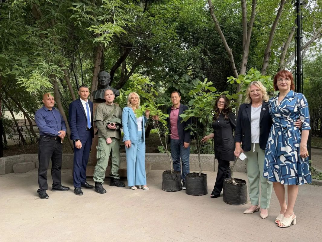 В Иркутске открылся центр психологической помощи «Опора» для ветеранов боевых действий и жителей региона В Иркутске открылся центр психологической помощи «Опора» для ветеранов боевых действий и жителей региона