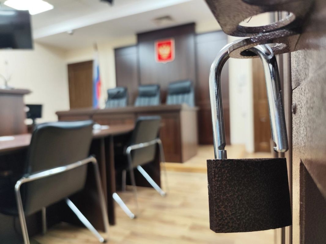Суд обязал освободить берег Иркутского водохранилища Суд обязал освободить берег Иркутского водохранилища