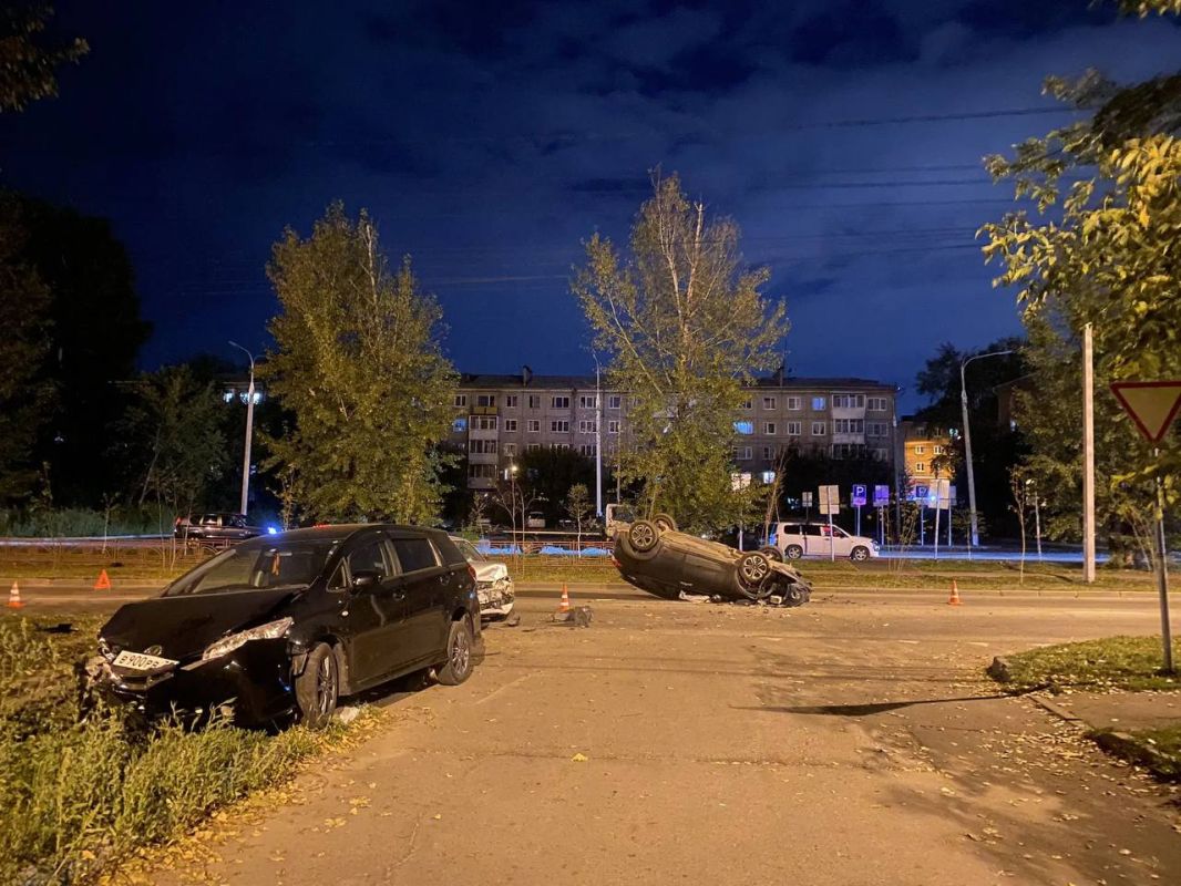 Обзор ДТП за неделю. С 10 по 16 августа 2026 года на дорогах Иркутска и Иркутского района сотрудниками Госавтоинспекции зарегистрировано 26 дорожно-транспортных происшествий, в которых пострадало 24 взрослых и 7 детей, 3... Обзор ДТП за неделю. С 10 по 16 августа 2026 года на дорогах Иркутска и Иркутского района сотрудниками Госавтоинспекции зарегистрировано 26 дорожно-транспортных происшествий, в которых пострадало 24 взрослых и 7 детей, 3...