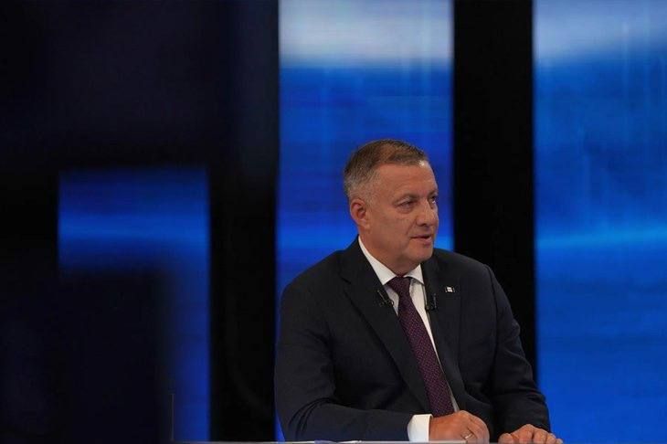 Иркутску выделят два миллиарда рублей на ремонт дорог
