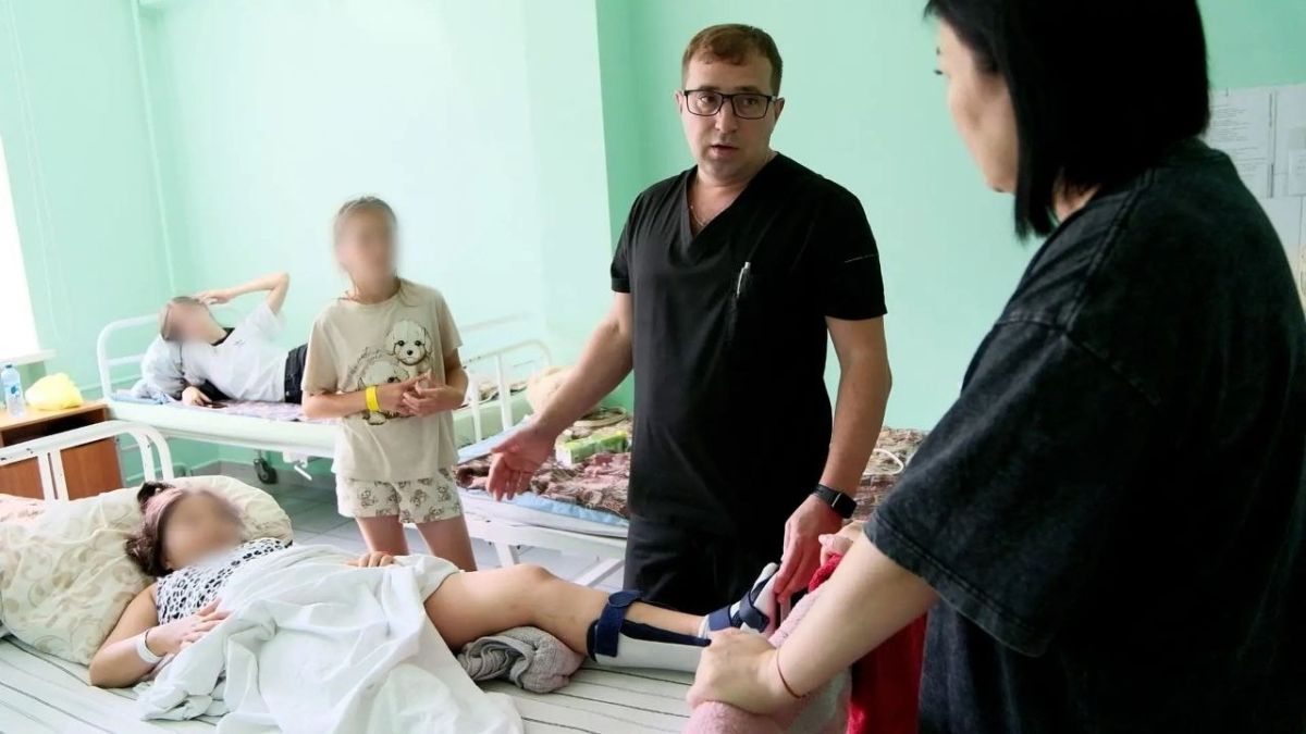 В Иркутске наградили врача, спасающего детские жизни В Иркутске наградили врача, спасающего детские жизни