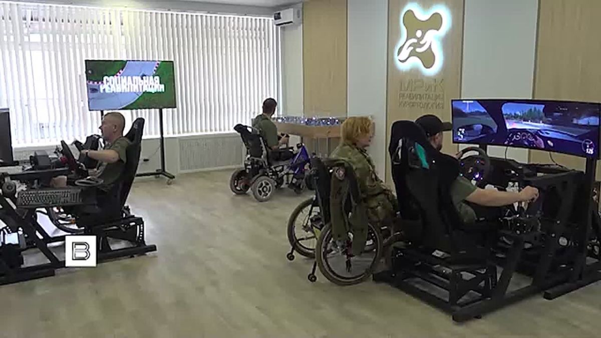 Первую операцию по вживлению в ампутированную конечность электрода, который позволит пациенту ощущать протез как часть собственного тела, провели сегодня в Подмосковье
