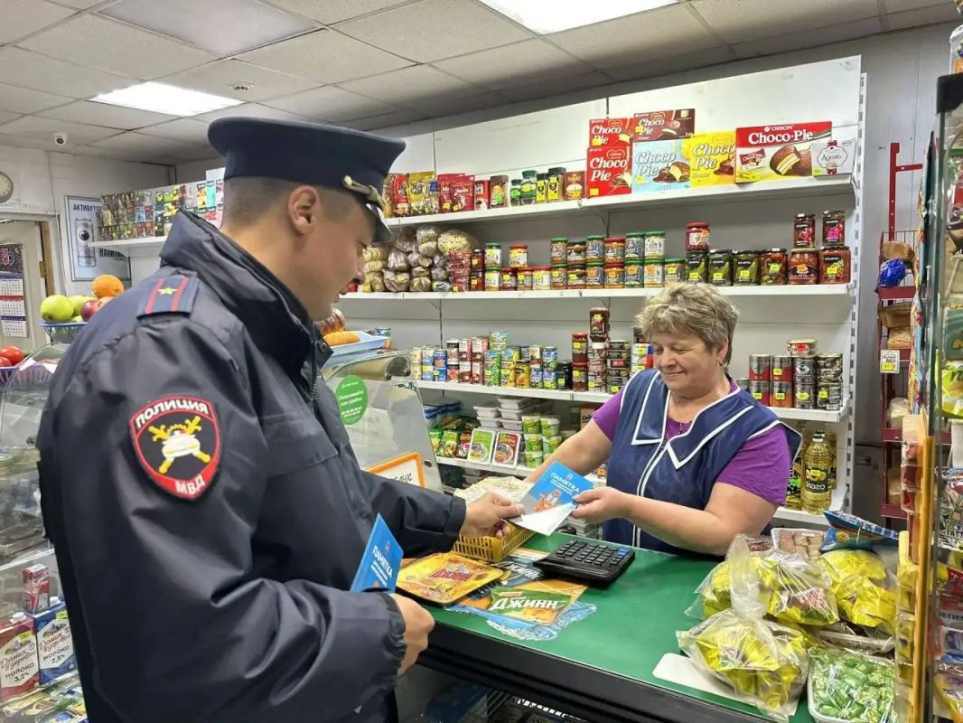 Сотрудники Госавтоинспекции провели профилактические беседы в садоводческих товариществах и гаражных кооперативах Сотрудники Госавтоинспекции провели профилактические беседы в садоводческих товариществах и гаражных кооперативах
