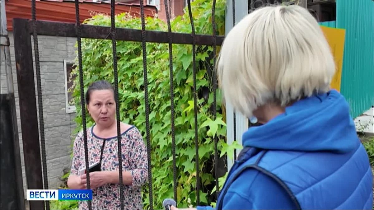 Волонтеры и активисты в Иркутске решили поддержать женщину, которая в одиночку содержит медведицу
