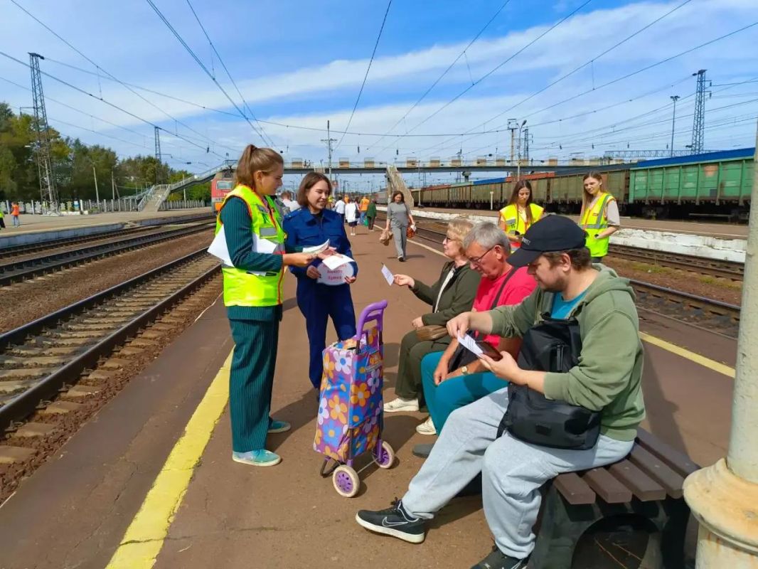 В Иркутской области работники транспортной прокуратуры приняли участие в акции «Безопасный щит» В Иркутской области работники транспортной прокуратуры приняли участие в акции «Безопасный щит»
