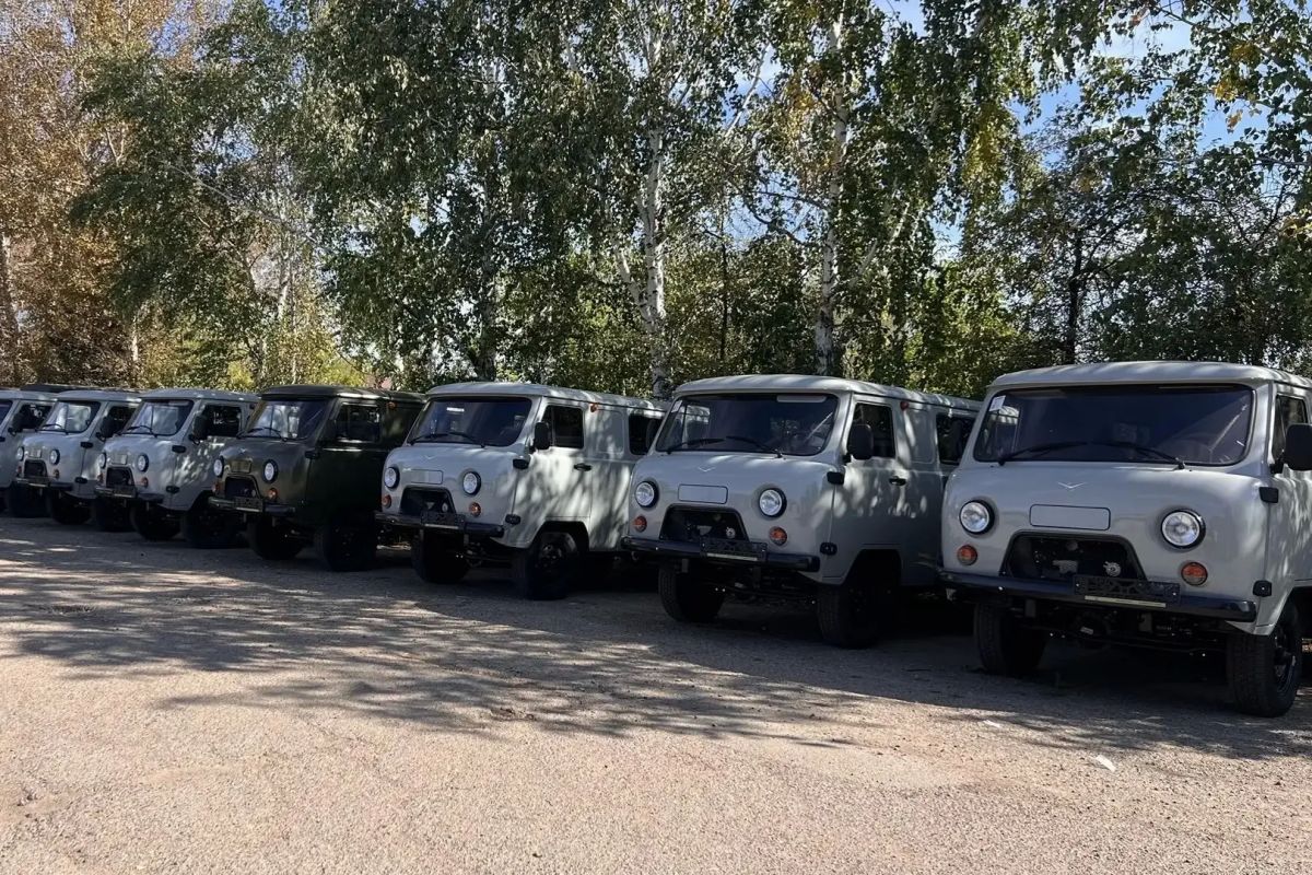 Игорь Кобзев: В Иркутскую область поступили 7 автомобилей УАЗ «Буханка», закупленные для лесопожарных станций региона Игорь Кобзев: В Иркутскую область поступили 7 автомобилей УАЗ «Буханка», закупленные для лесопожарных станций региона