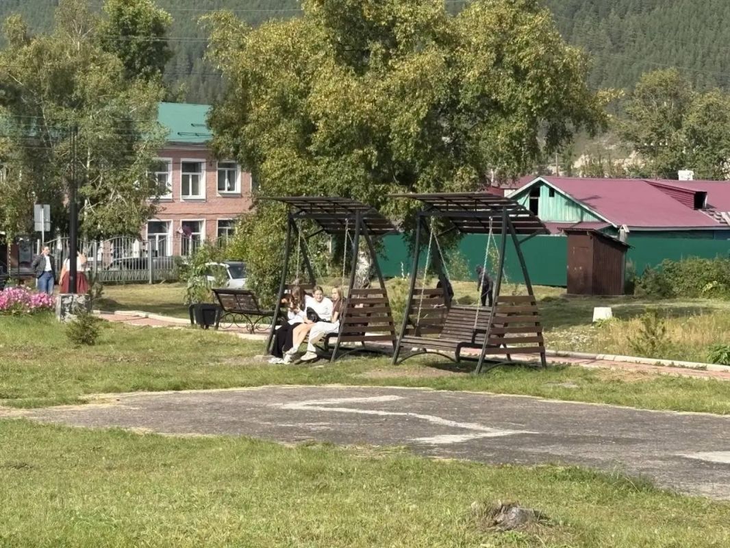Киренск преображается: визит зампреда правительства и новые объекты благоустройства Киренск преображается: визит зампреда правительства и новые объекты благоустройства