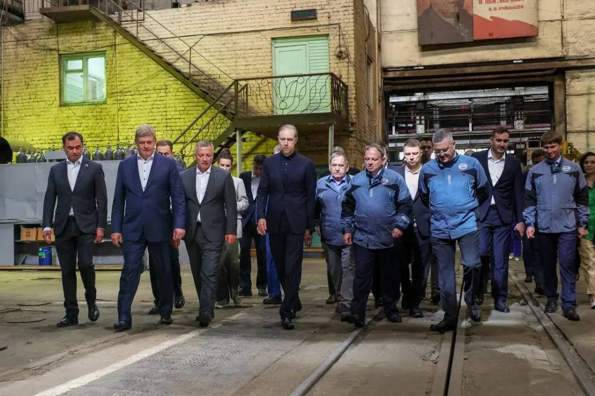 Денис Мантуров оценил перспективы Иркутского завода тяжелого машиностроения Денис Мантуров оценил перспективы Иркутского завода тяжелого машиностроения