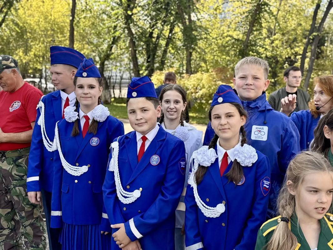 В Иркутске сотрудники Госавтоинспекции приняли участие в открытии велогородка для детей В Иркутске сотрудники Госавтоинспекции приняли участие в открытии велогородка для детей