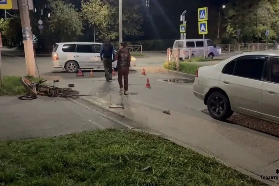 В Шелехове 16-летний подросток на электромопеде попал в ДТП с пассажиром